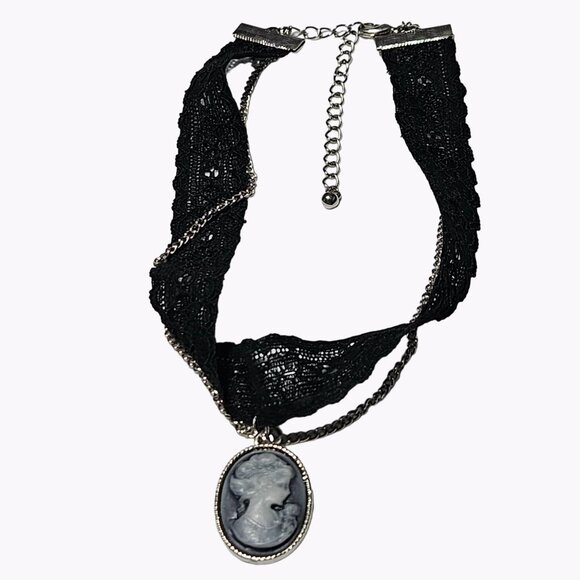 Vintage Elegant Gray Cameo Black Lace Choker Pendant Necklace Fashion Jewelry - Picture 1 of 7